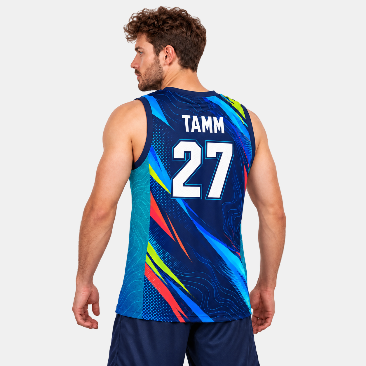 Meeste Korvpallisärk Pro tagantvaates nimega TAMM ja numbriga 27; sinine-türkiis kirju sublimatsioonikujundus.